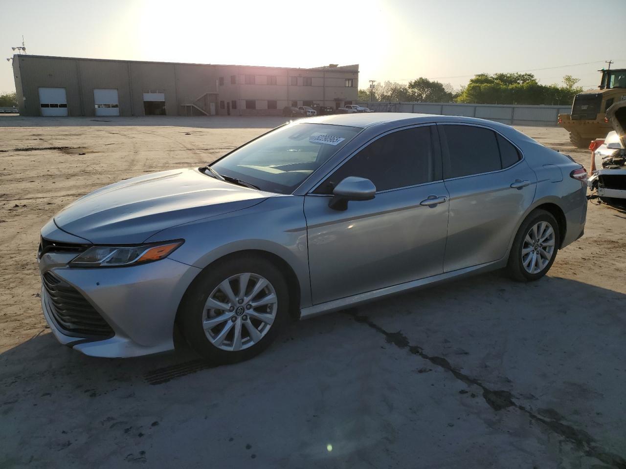 2019 TOYOTA CAMRY L