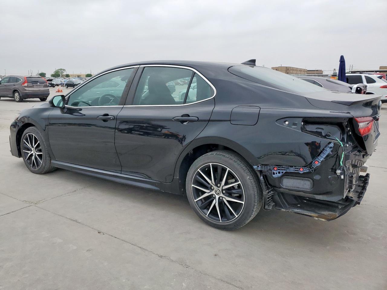 2021 TOYOTA CAMRY SE - Image 2
