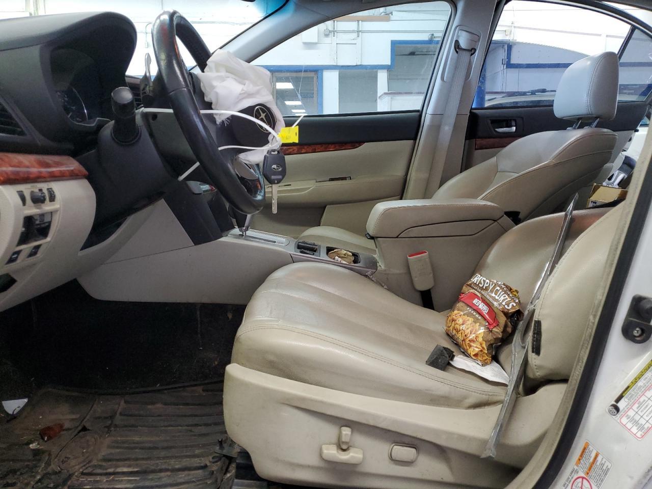 2012 SUBARU LEGACY 2.5 - Фото 7