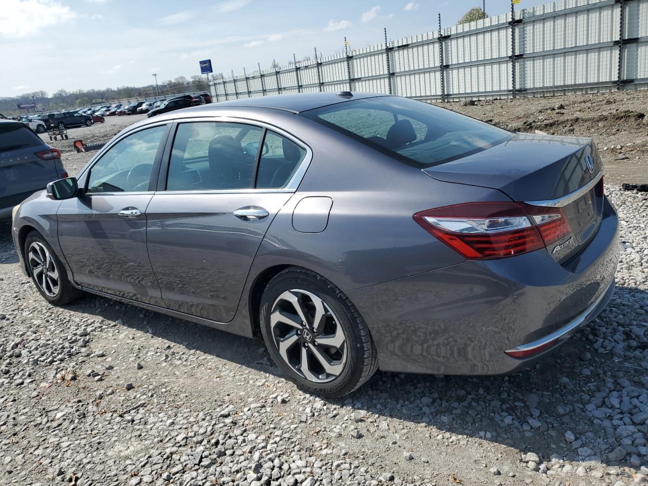 2016 HONDA ACCORD EXL - Image 2