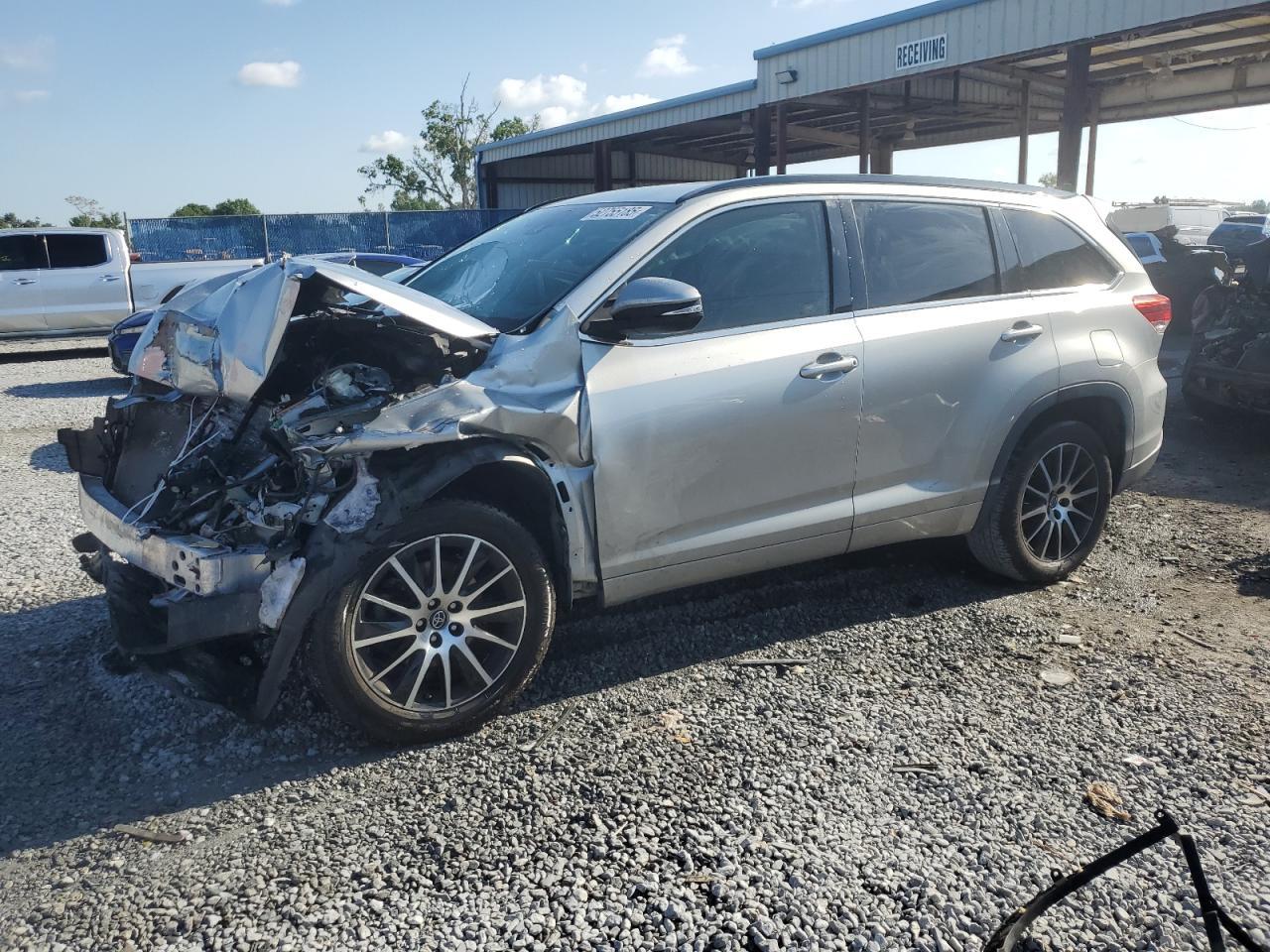 2018 TOYOTA HIGHLANDER