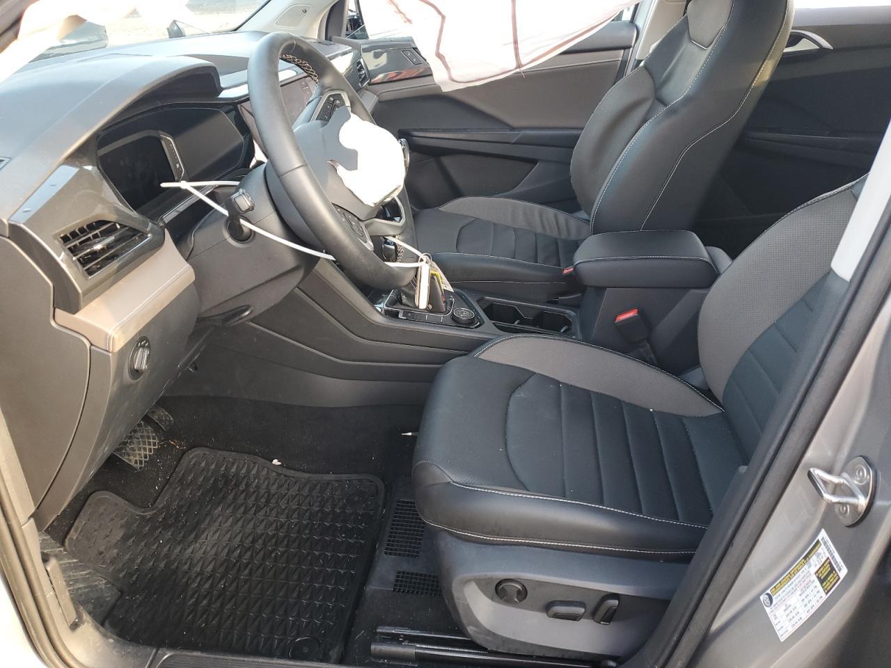 2023 VOLKSWAGEN TAOS SEL - Фото 7