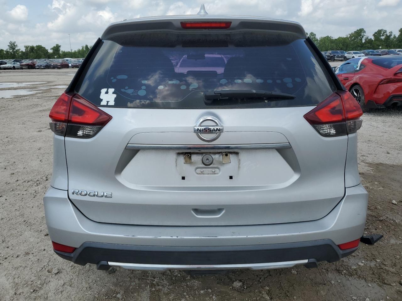2017 NISSAN ROGUE S - Image 6