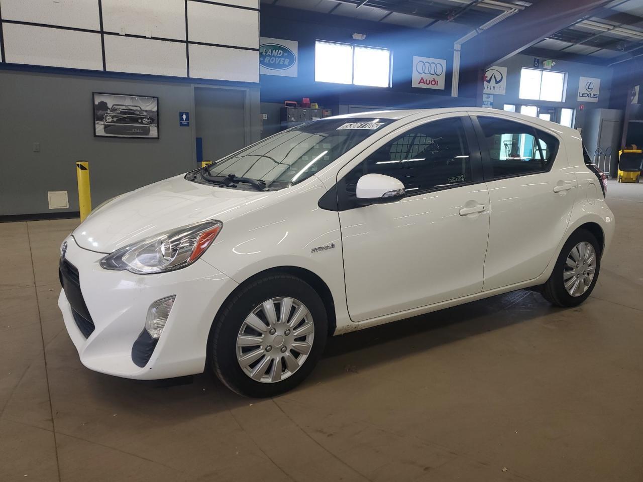2016 TOYOTA PRIUS C