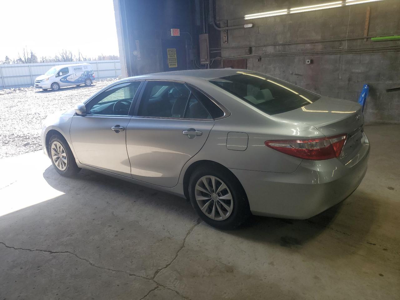 2017 TOYOTA CAMRY LE - Image 2