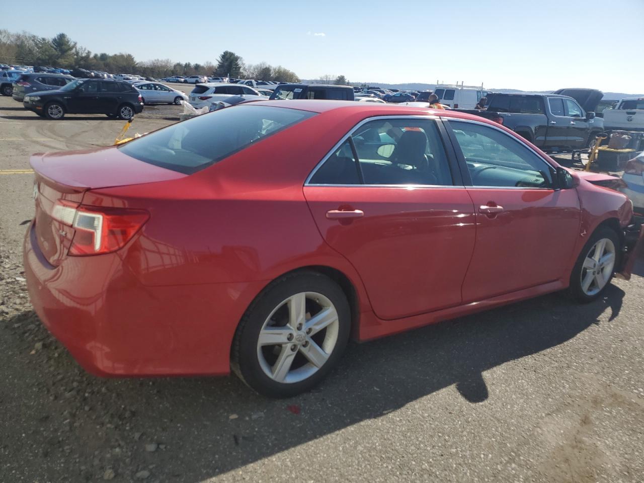 2013 TOYOTA CAMRY L - Image 3