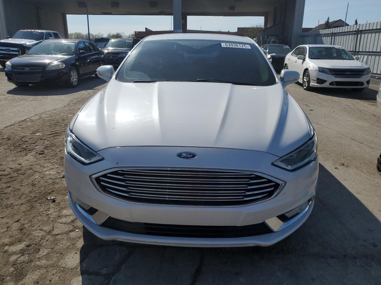 2017 FORD FUSION SE - Фото 5
