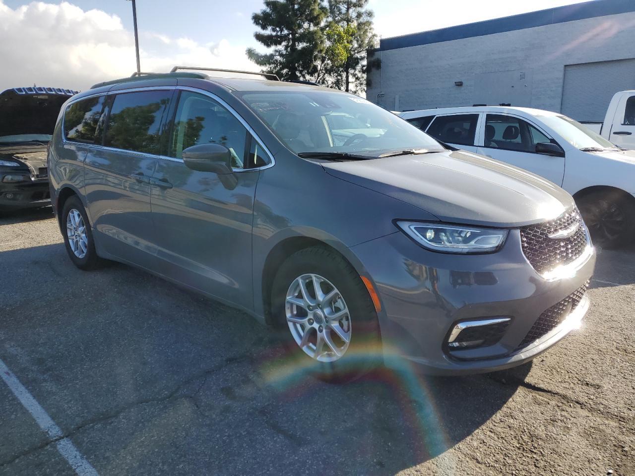 2022 CHRYSLER PACIFICA T - Image 4