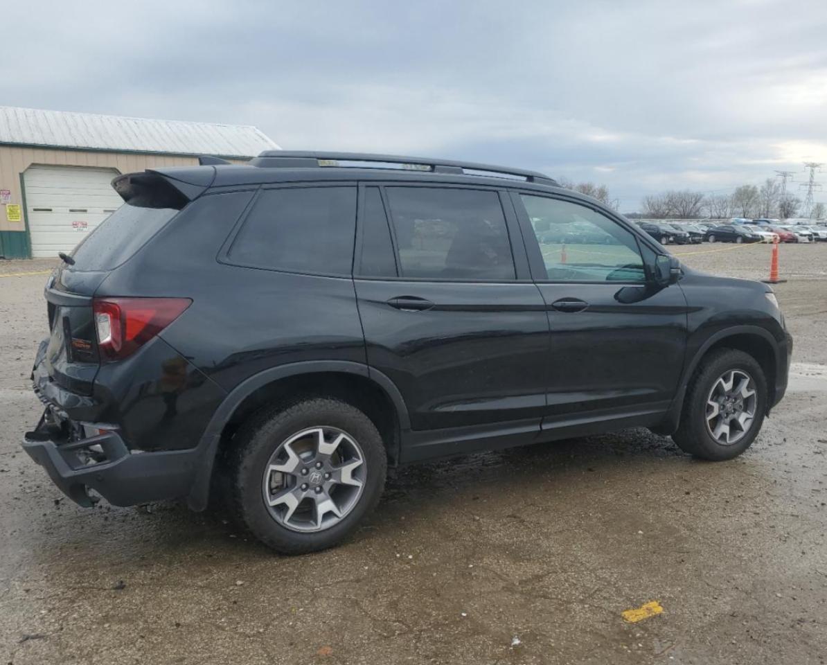 2023 HONDA PASSPORT T - Image 3