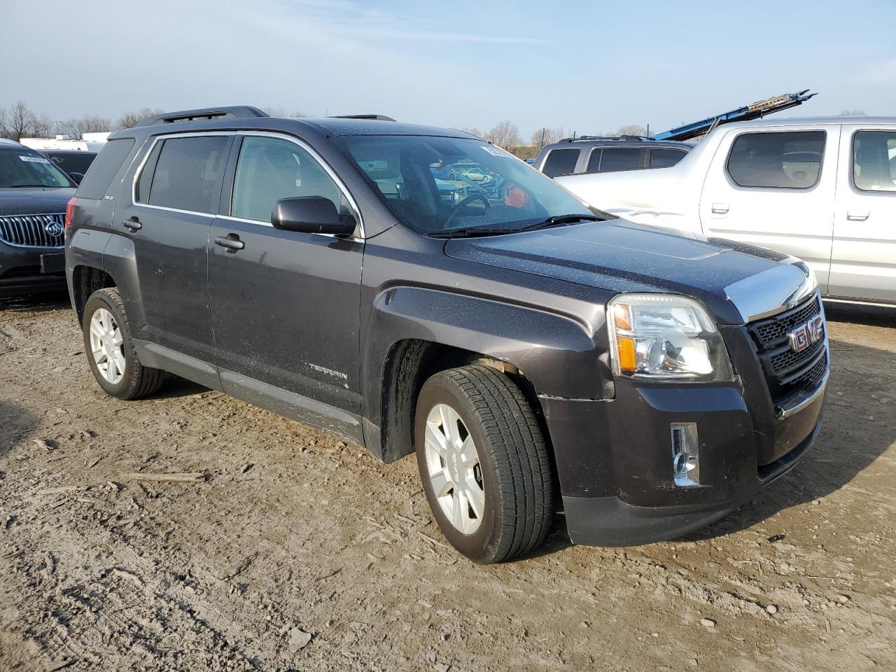2013 GMC TERRAIN SL - Фото 4