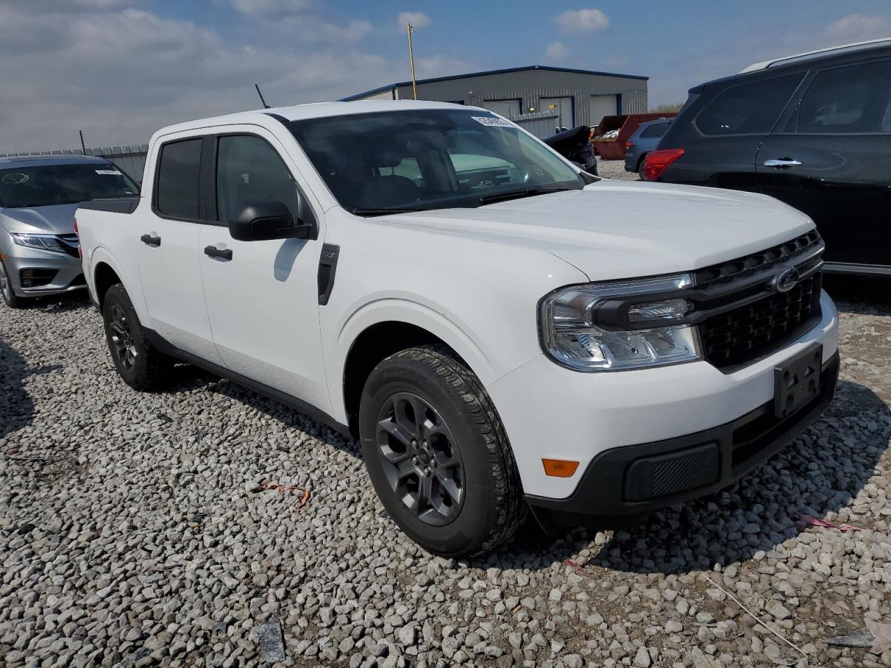 2024 FORD MAVERICK X - Image 4