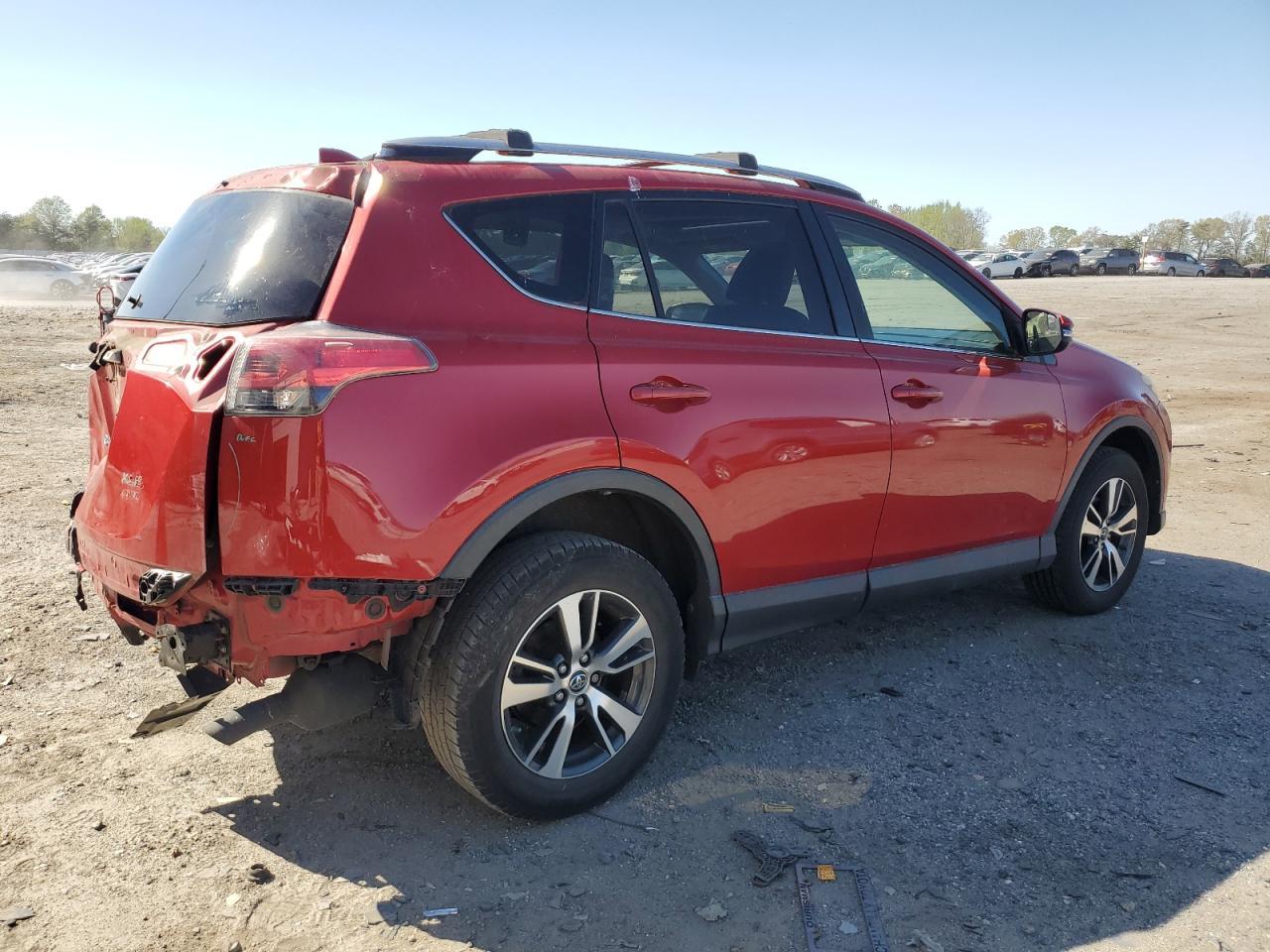 2017 TOYOTA RAV4 XLE - Фото 3