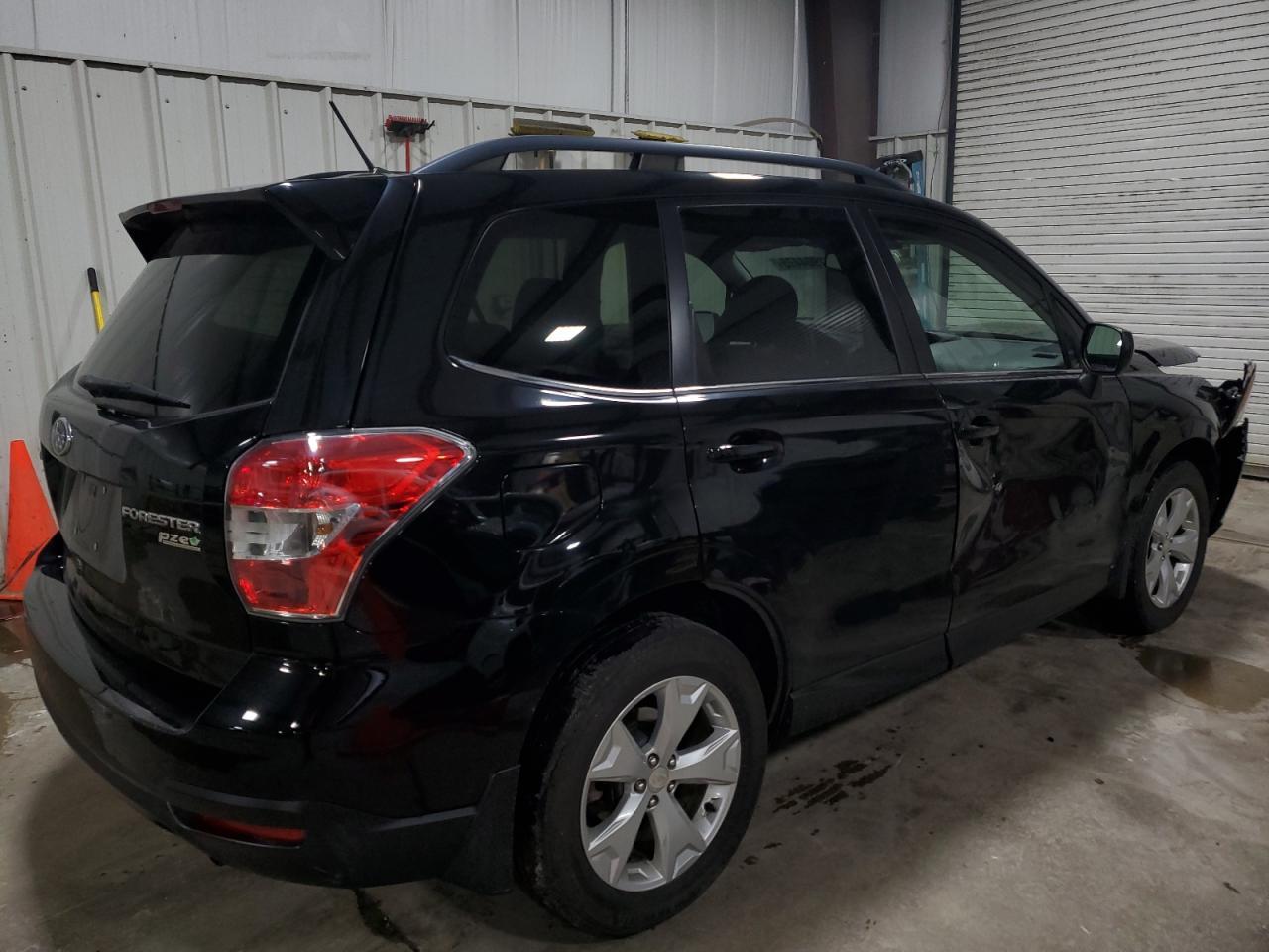 2015 SUBARU FORESTER 2 - Image 3