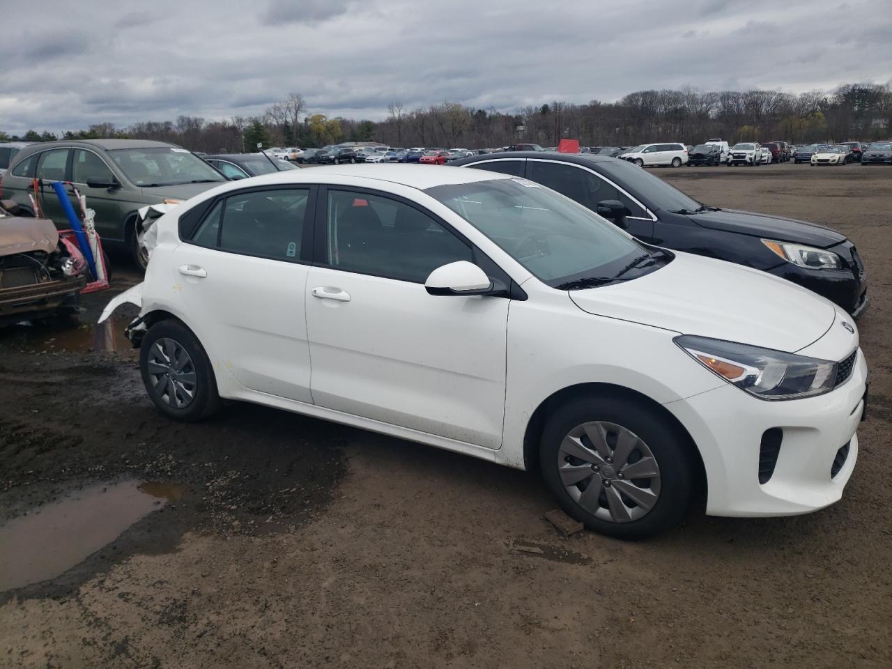 2020 KIA RIO LX - Фото 4