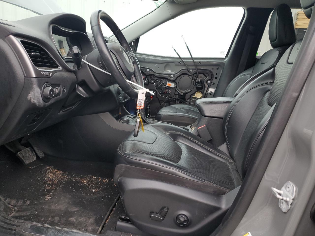 2019 JEEP CHEROKEE L - Image 7