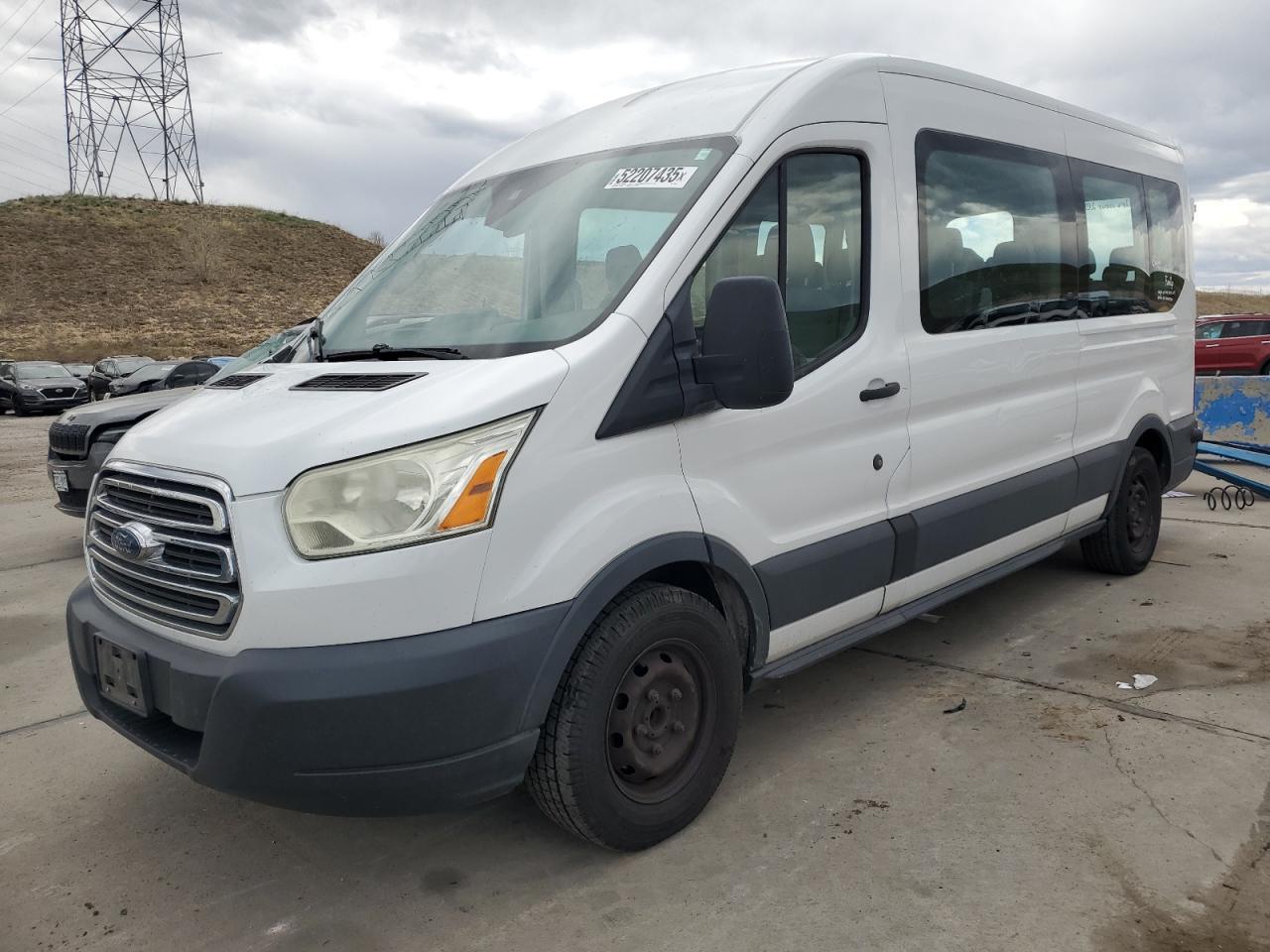 2015 FORD TRANSIT T-
