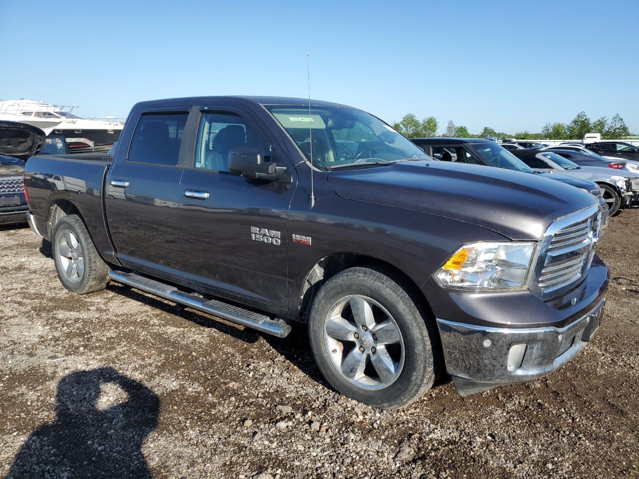 2015 RAM 1500 SLT - Image 4