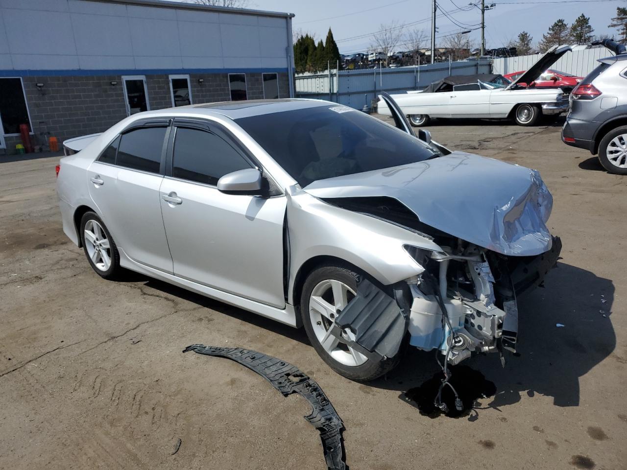 2013 TOYOTA CAMRY L - Image 4