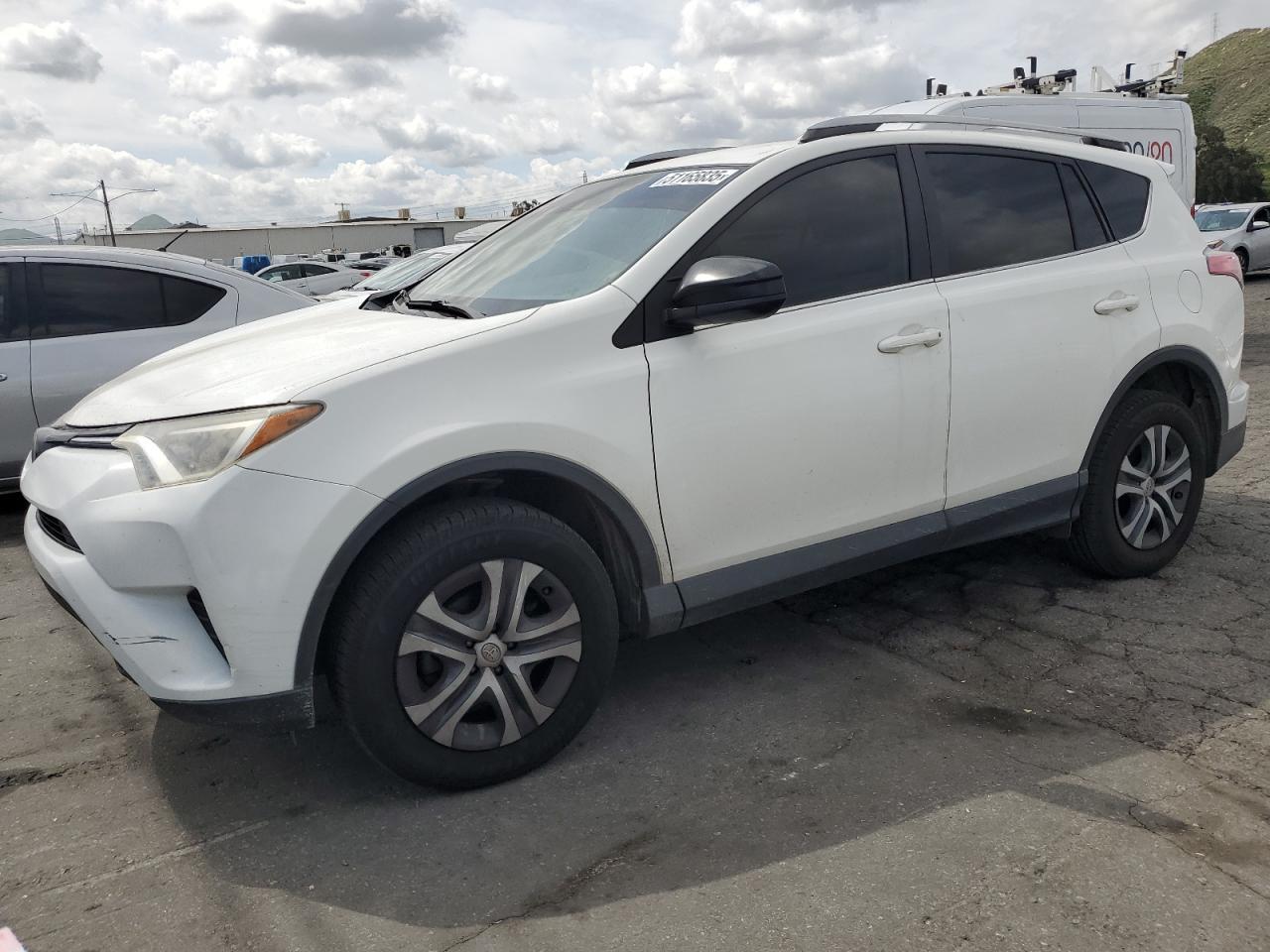 2018 TOYOTA RAV4 LE