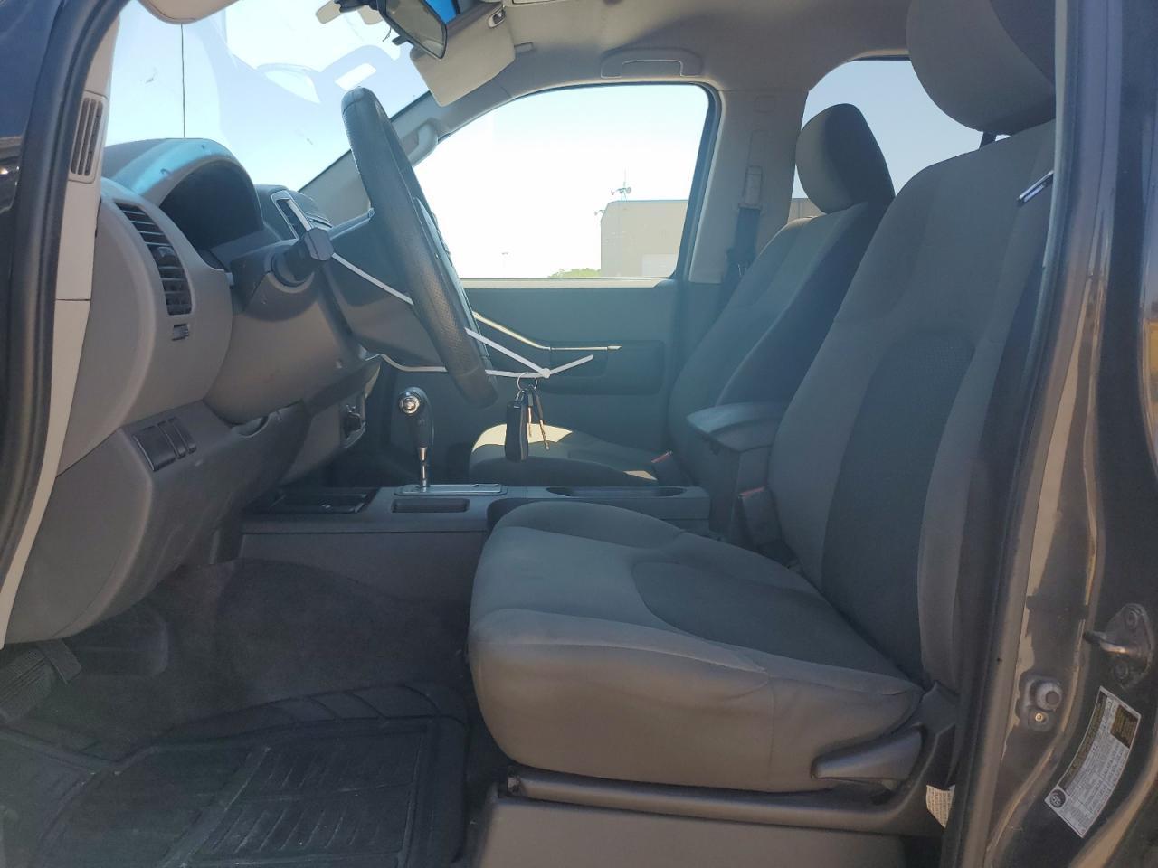 2014 NISSAN XTERRA X - Фото 7
