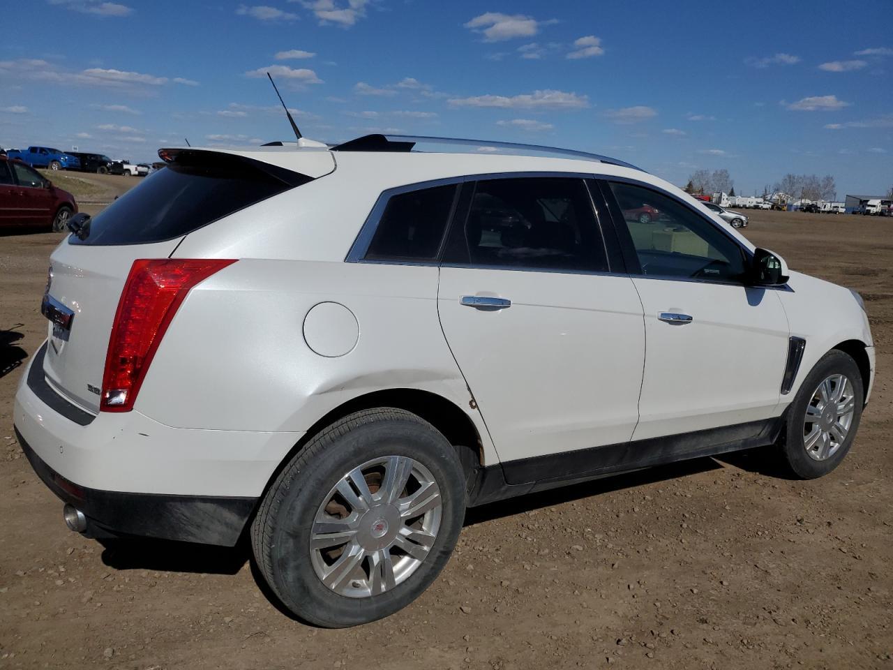 2013 CADILLAC SRX LUXURY - Image 3