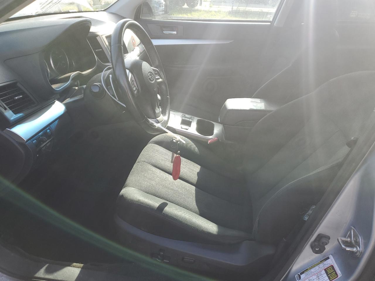 2014 SUBARU LEGACY 2.5 - Image 7