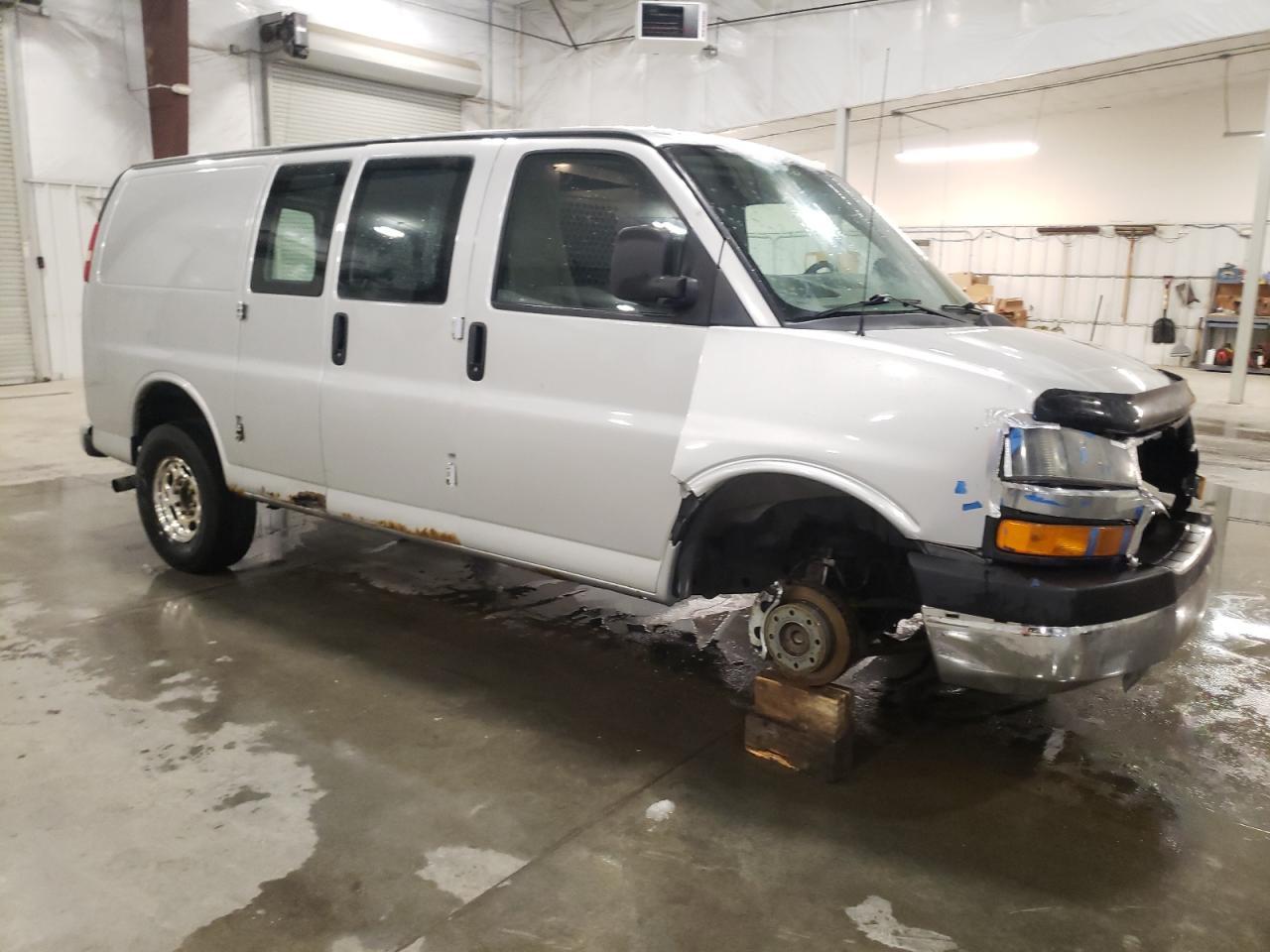 2015 CHEVROLET EXPRESS G2 - Фото 4
