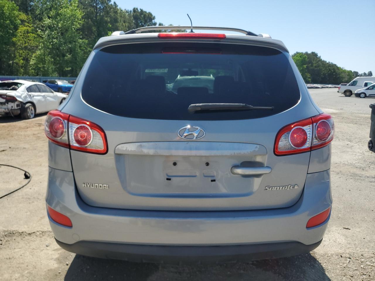 2010 HYUNDAI SANTA FE S - Image 6