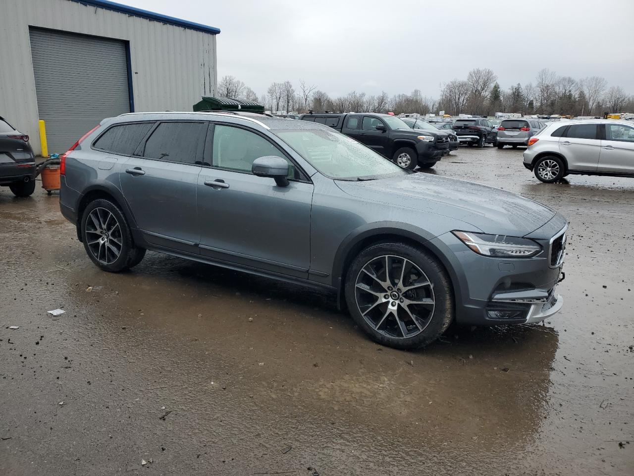 2020 VOLVO V90 CROSS - Фото 4