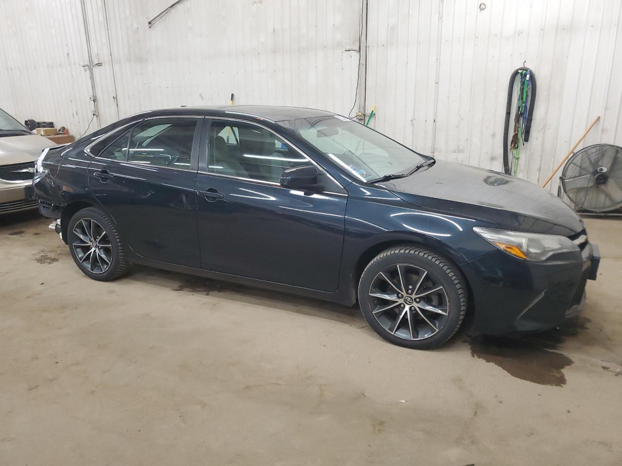 2017 TOYOTA CAMRY LE - Image 4