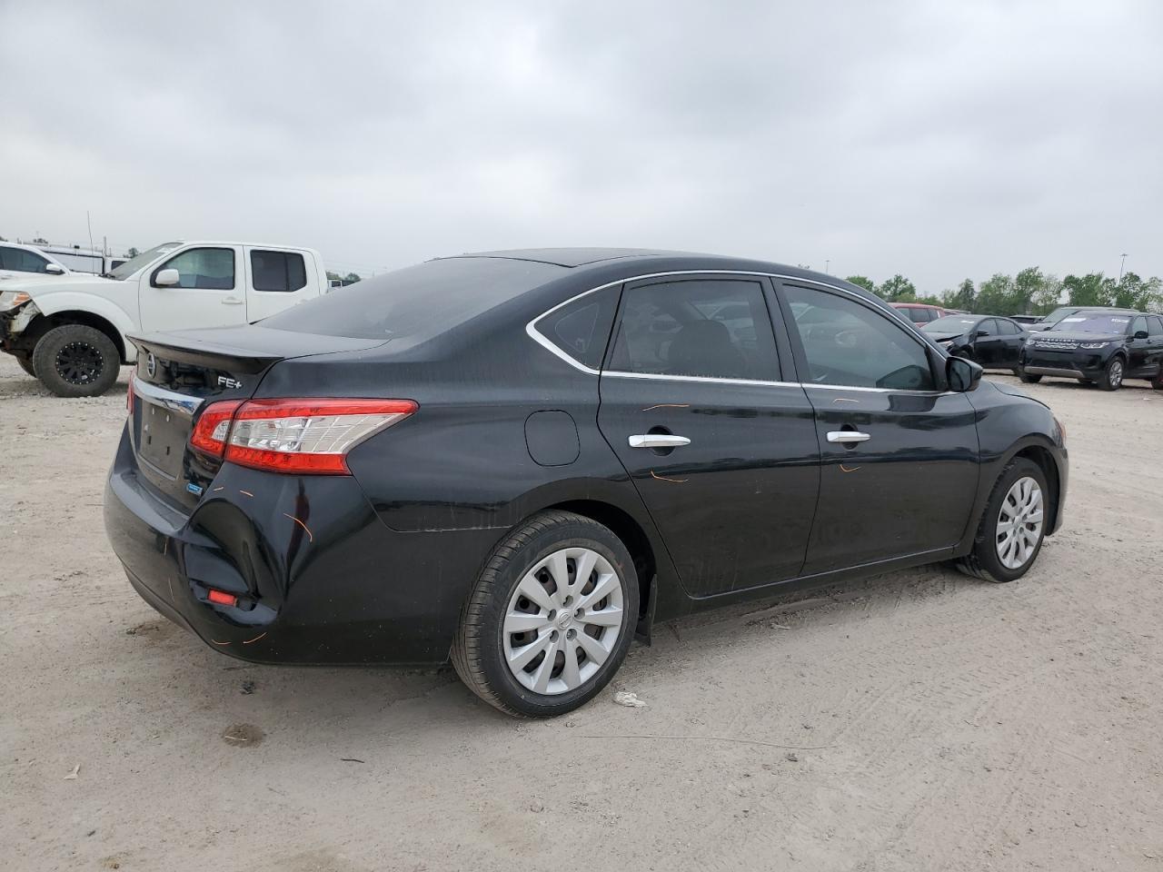 2013 NISSAN SENTRA S - Фото 3
