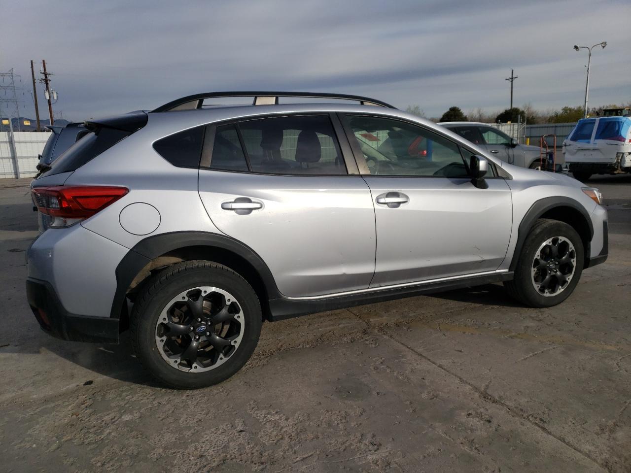 2021 SUBARU CROSSTREK - Фото 3