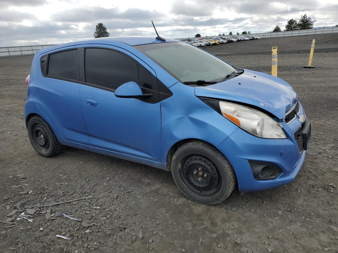 2014 CHEVROLET SPARK 1LT - Image 4