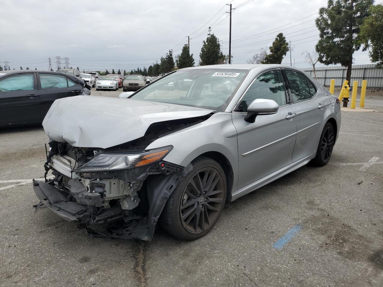 2021 TOYOTA CAMRY XSE