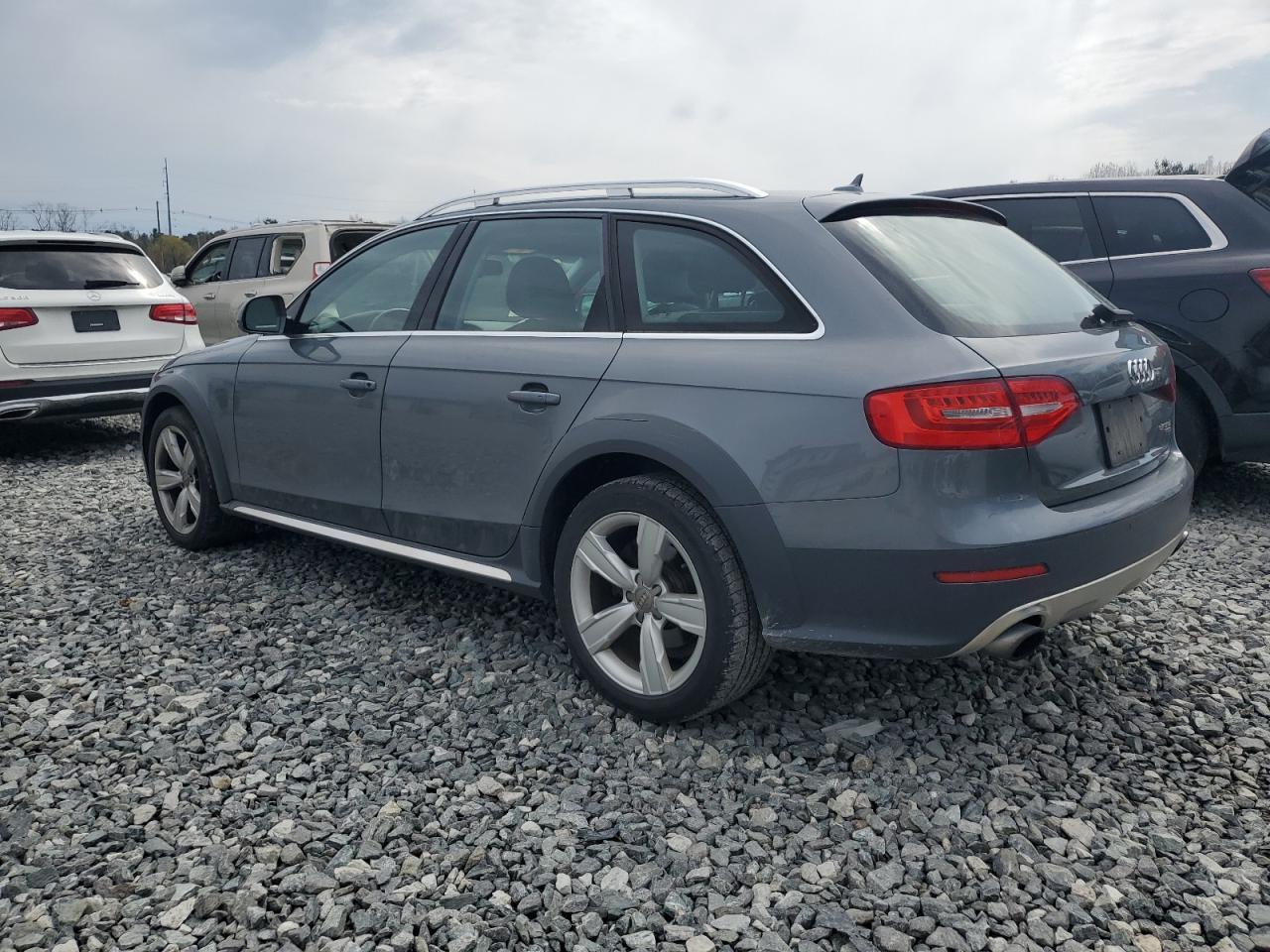 2013 AUDI A4 ALLROAD - Image 2