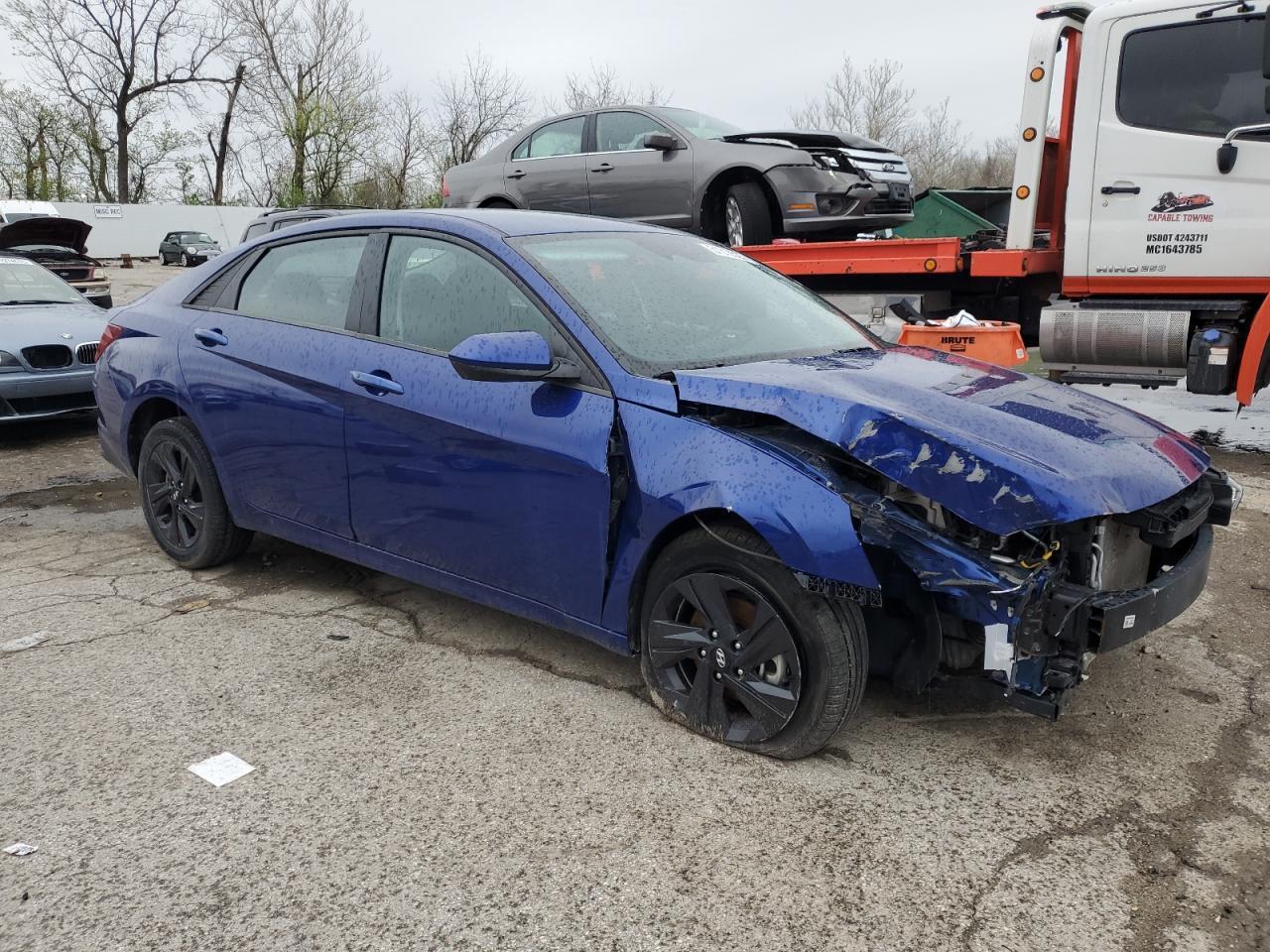 2023 HYUNDAI ELANTRA SE - Image 4
