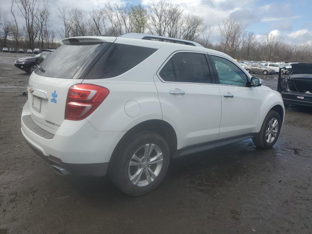 2016 CHEVROLET EQUINOX LT - Image 3