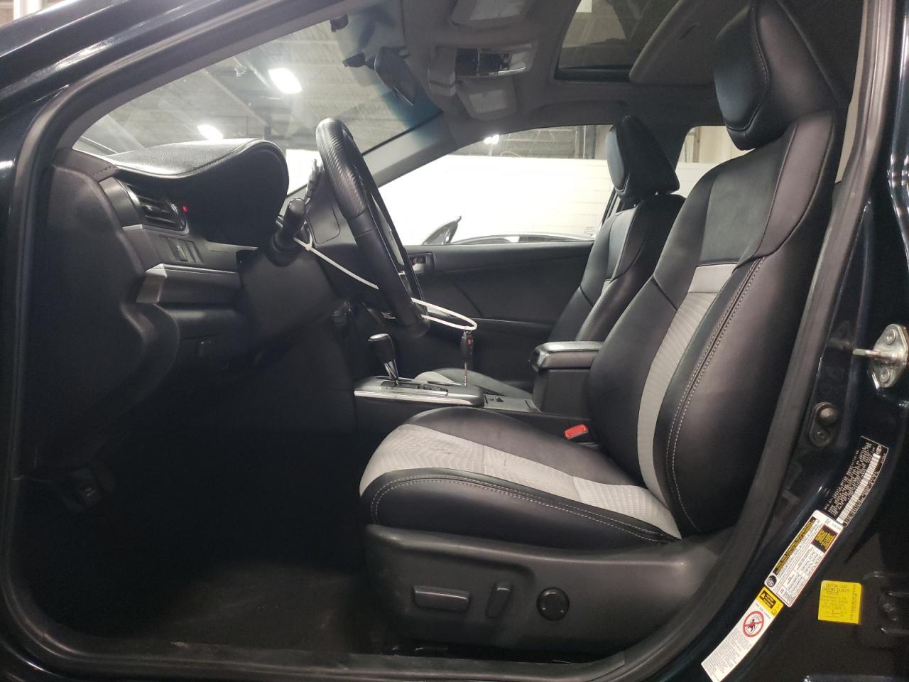 2014 TOYOTA CAMRY L - Фото 7
