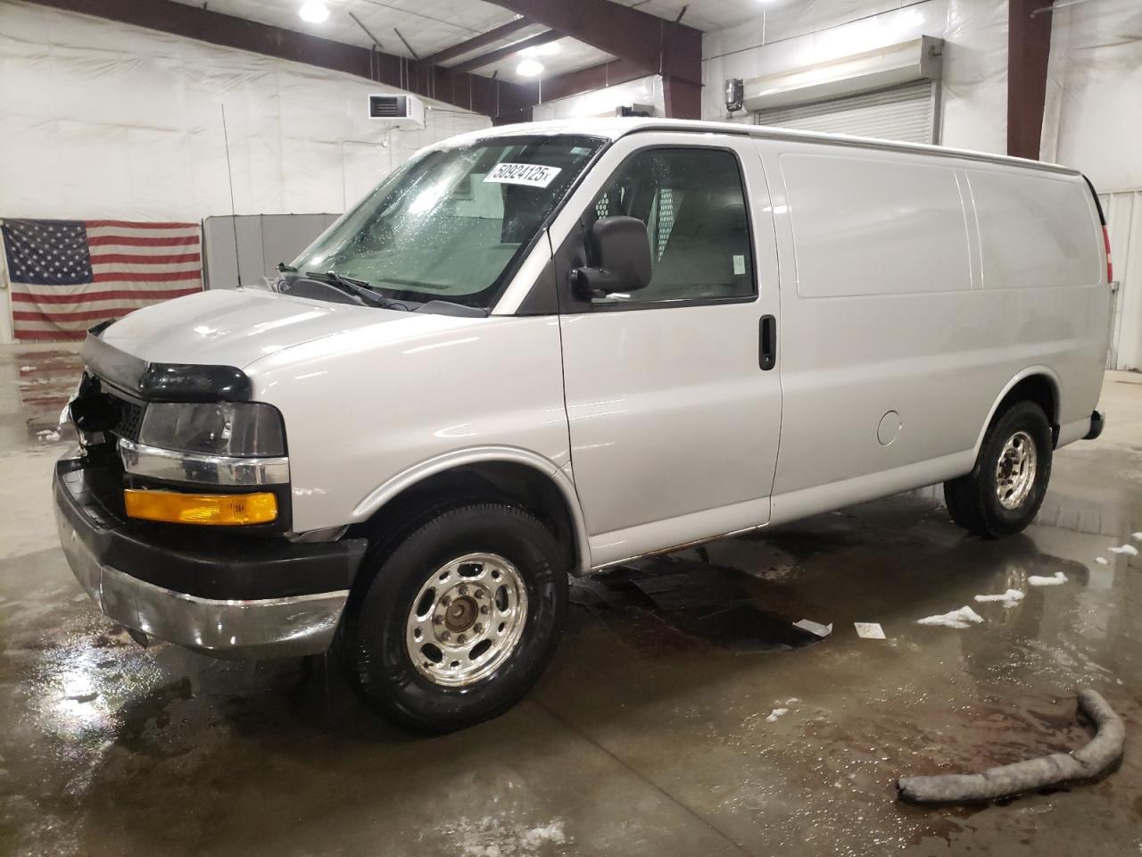2015 CHEVROLET EXPRESS G2