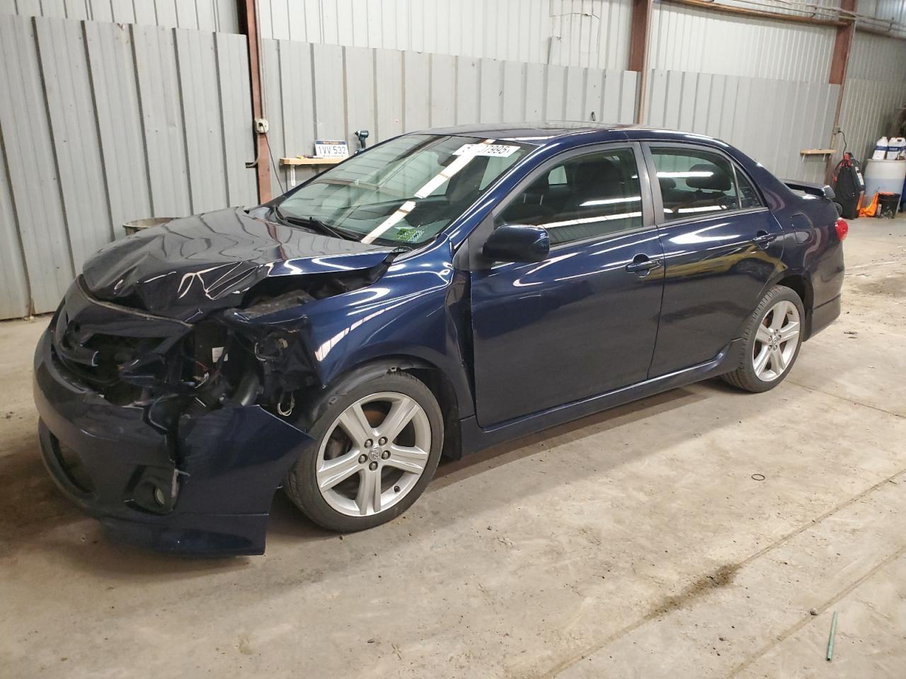2013 TOYOTA COROLLA BA