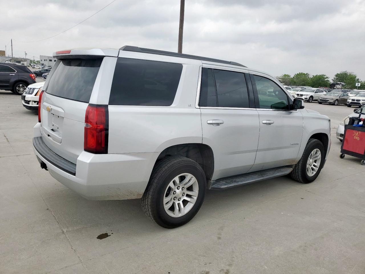 2017 CHEVROLET TAHOE K150 - Фото 3