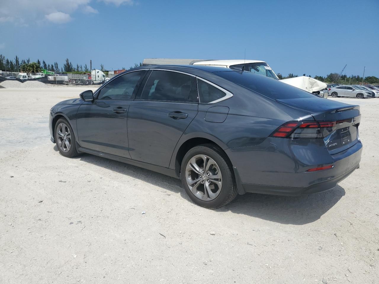2024 HONDA ACCORD EX - Image 2
