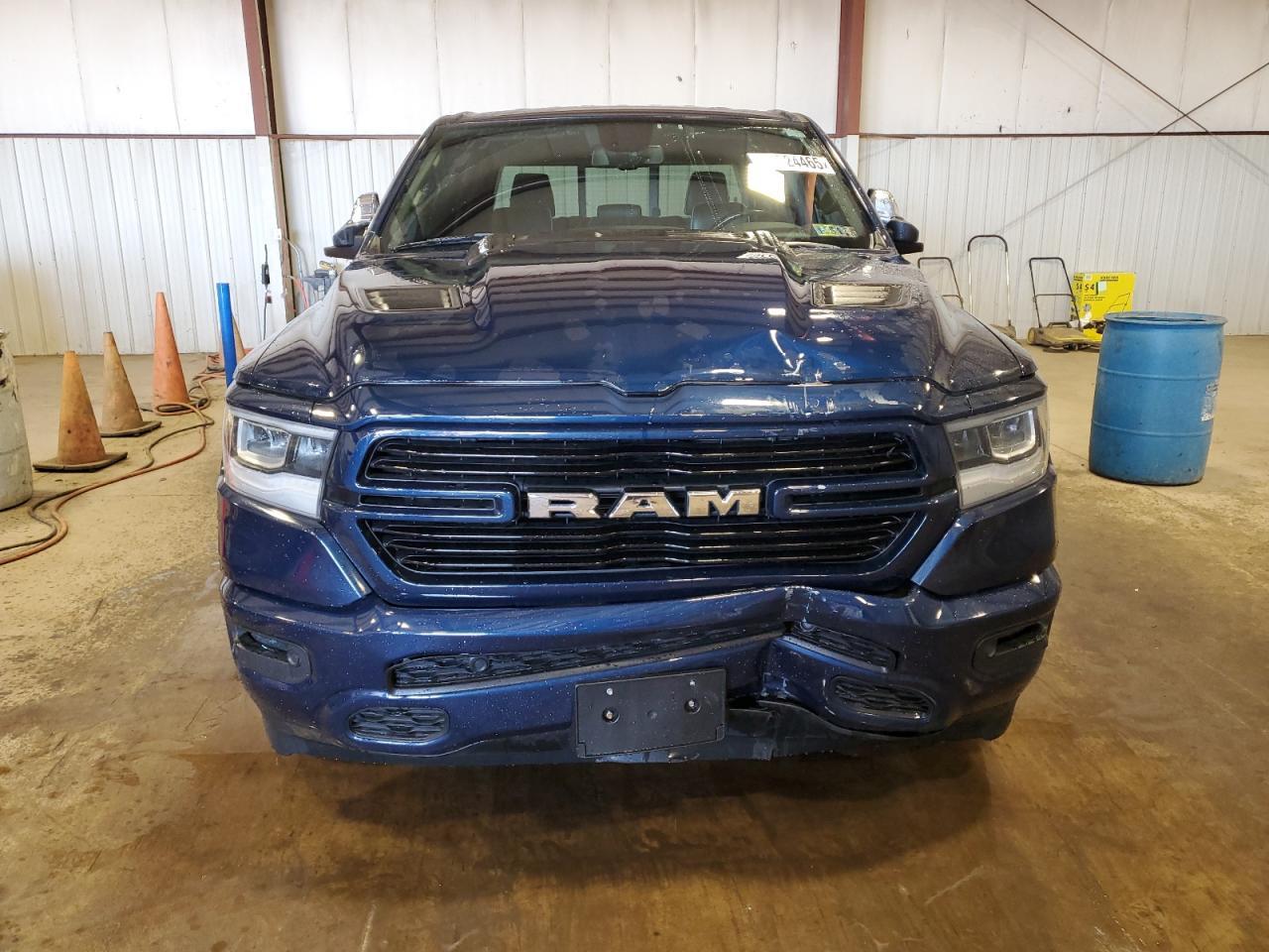 2019 RAM 1500 LARAM - Фото 5