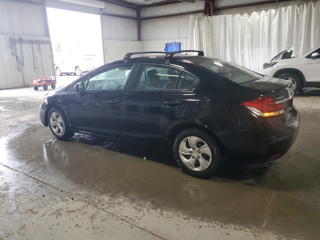 2015 HONDA CIVIC LX - Фото 2