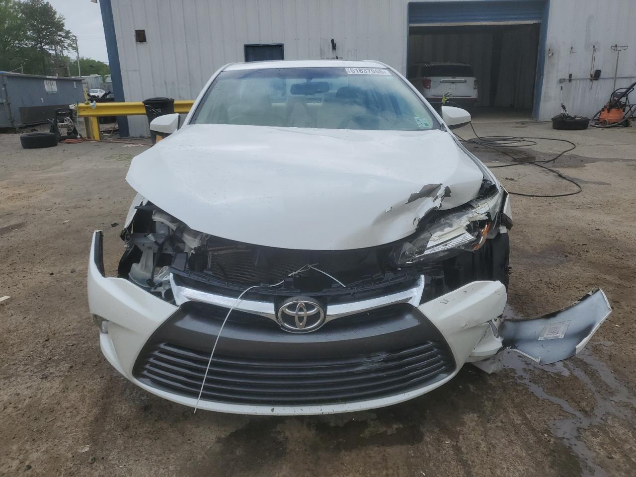 2015 TOYOTA CAMRY LE - Image 5