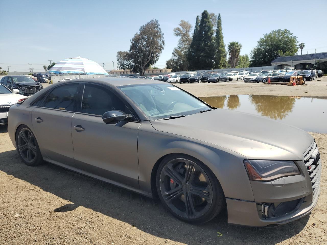 2013 AUDI S8 QUATTRO - Image 4