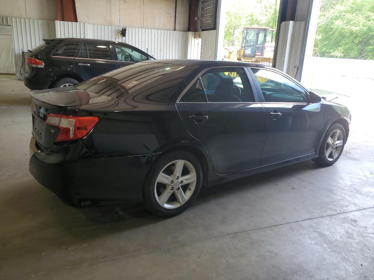 2014 TOYOTA CAMRY L - Image 3