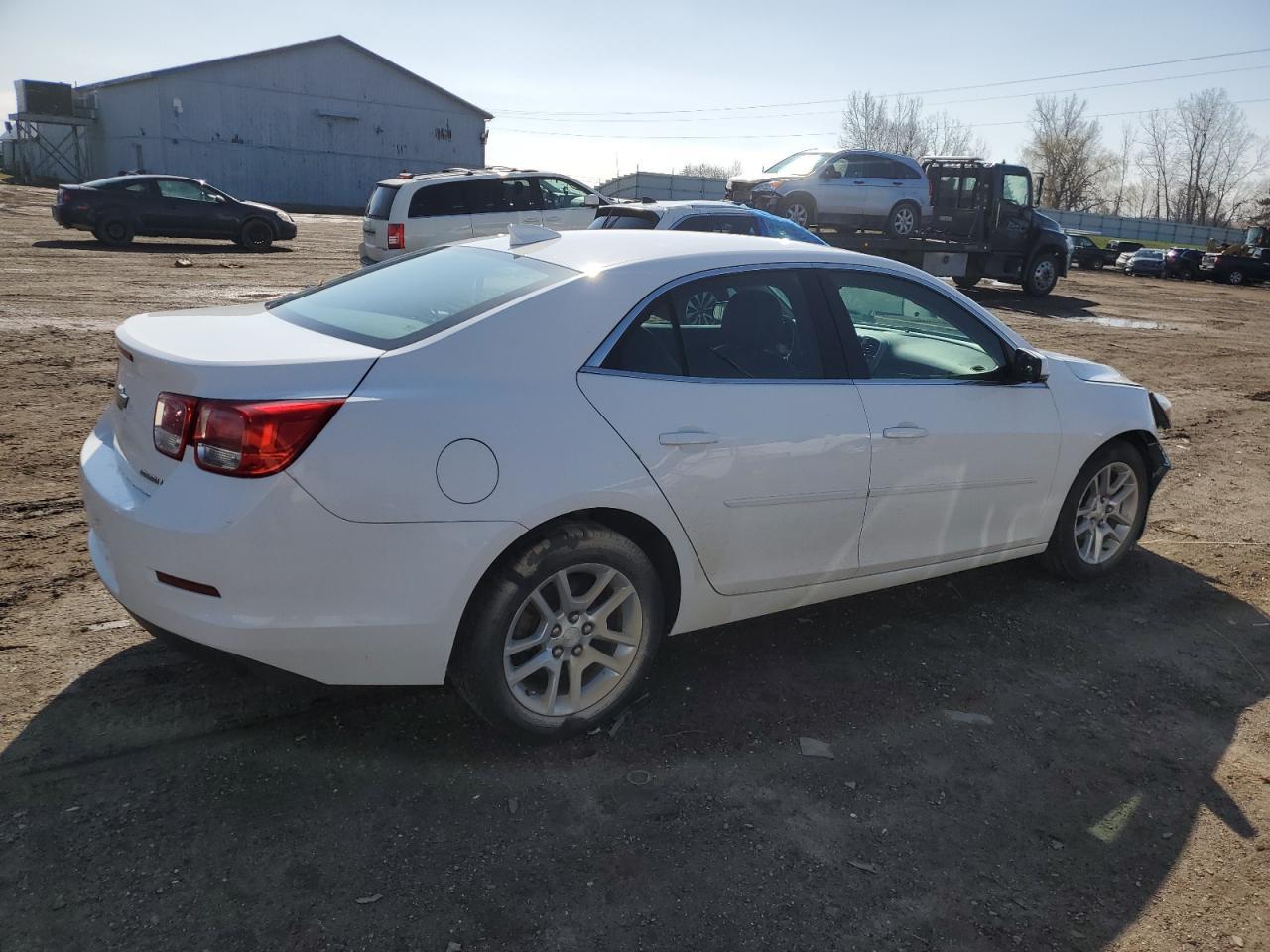 2015 CHEVROLET MALIBU 1LT - Image 3