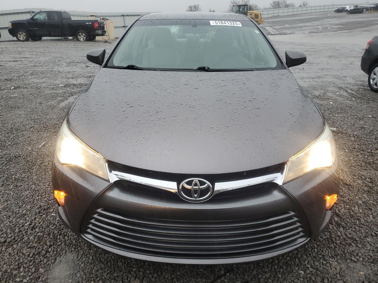 2017 TOYOTA CAMRY LE - Image 5