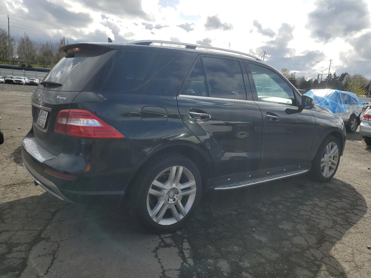 2015 MERCEDES-BENZ ML 350 4MA - Image 3